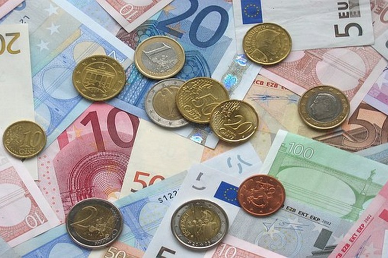 30+ Ways to Improve Cashflow